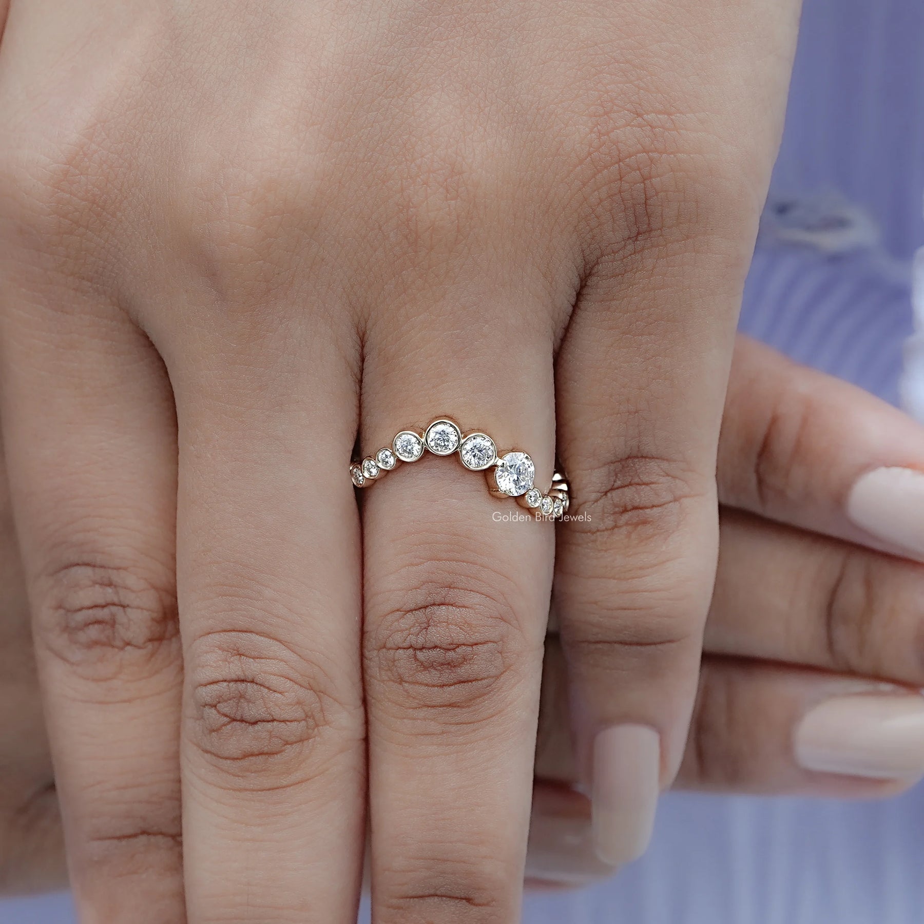 Round Shaped Moissanite Curved Full Eternity Band