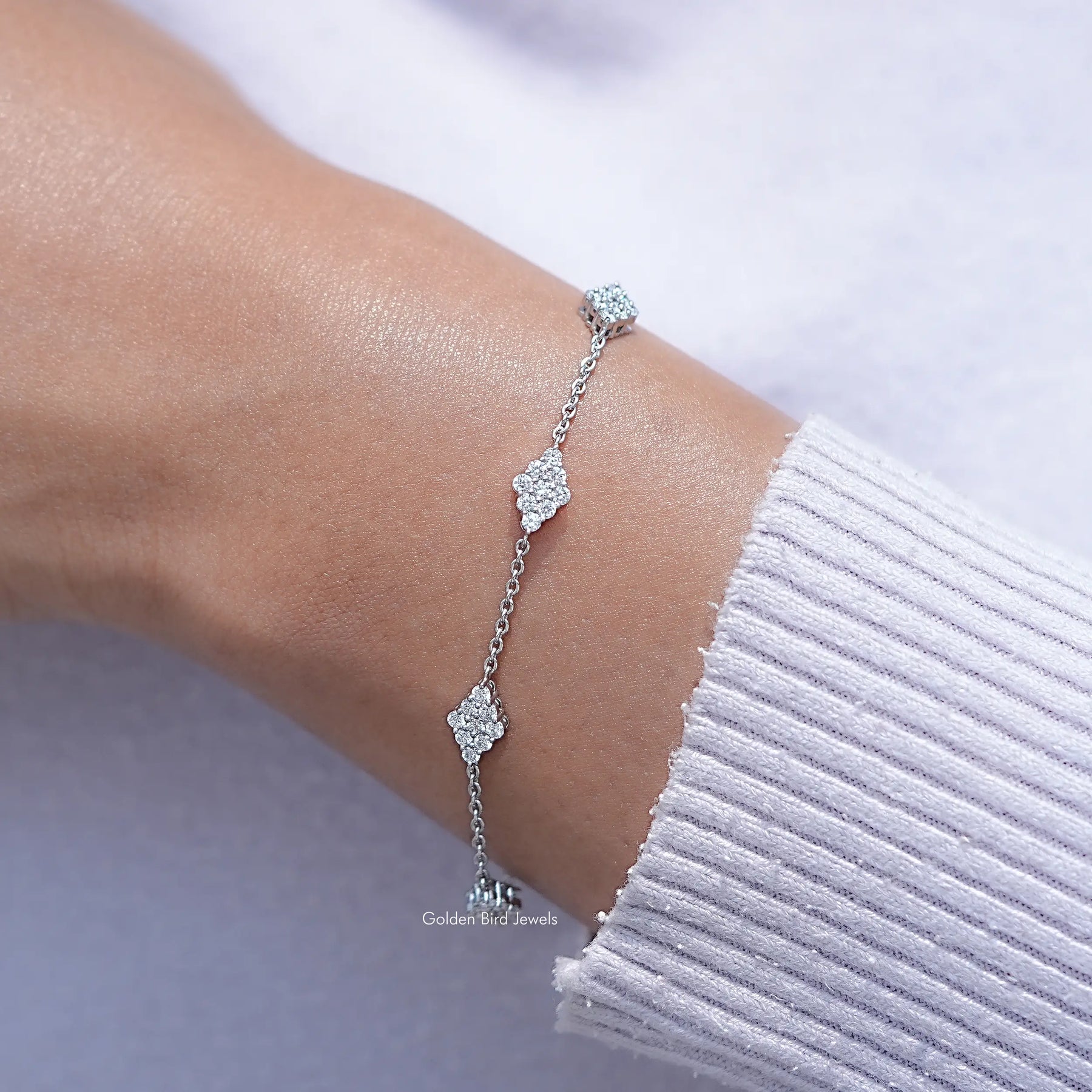 Round Cut CVD Diamond Station Chain Bracelet in Unique Pattern
