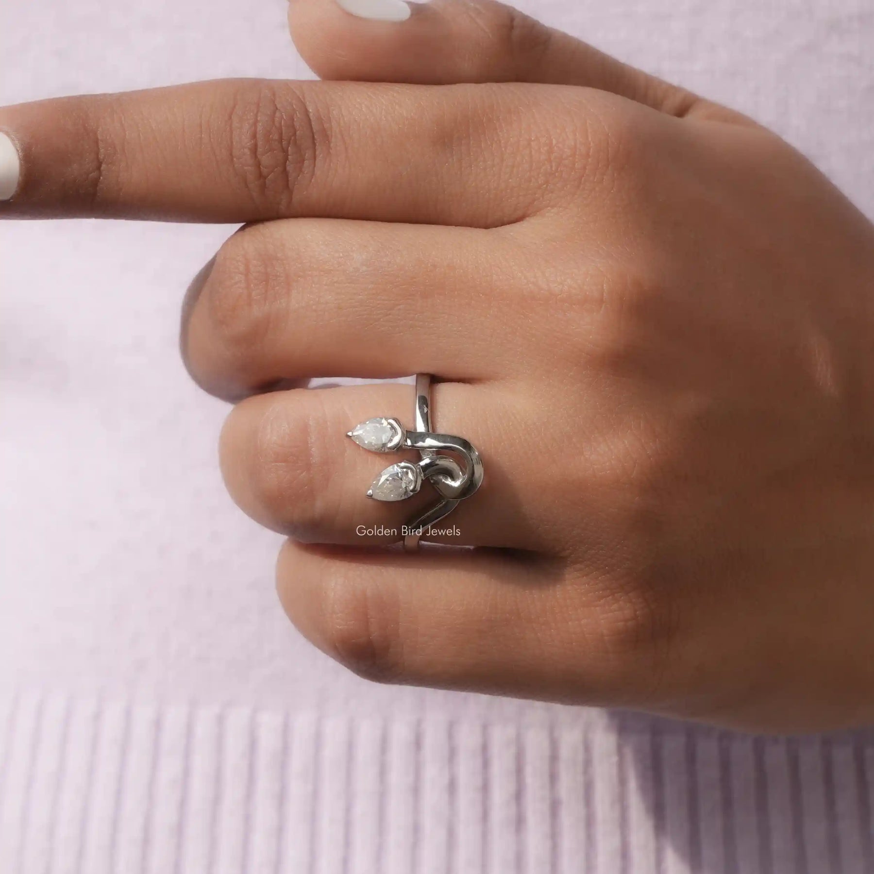 View of Moissanite Vintage Style Toi Moi Ring In Finger