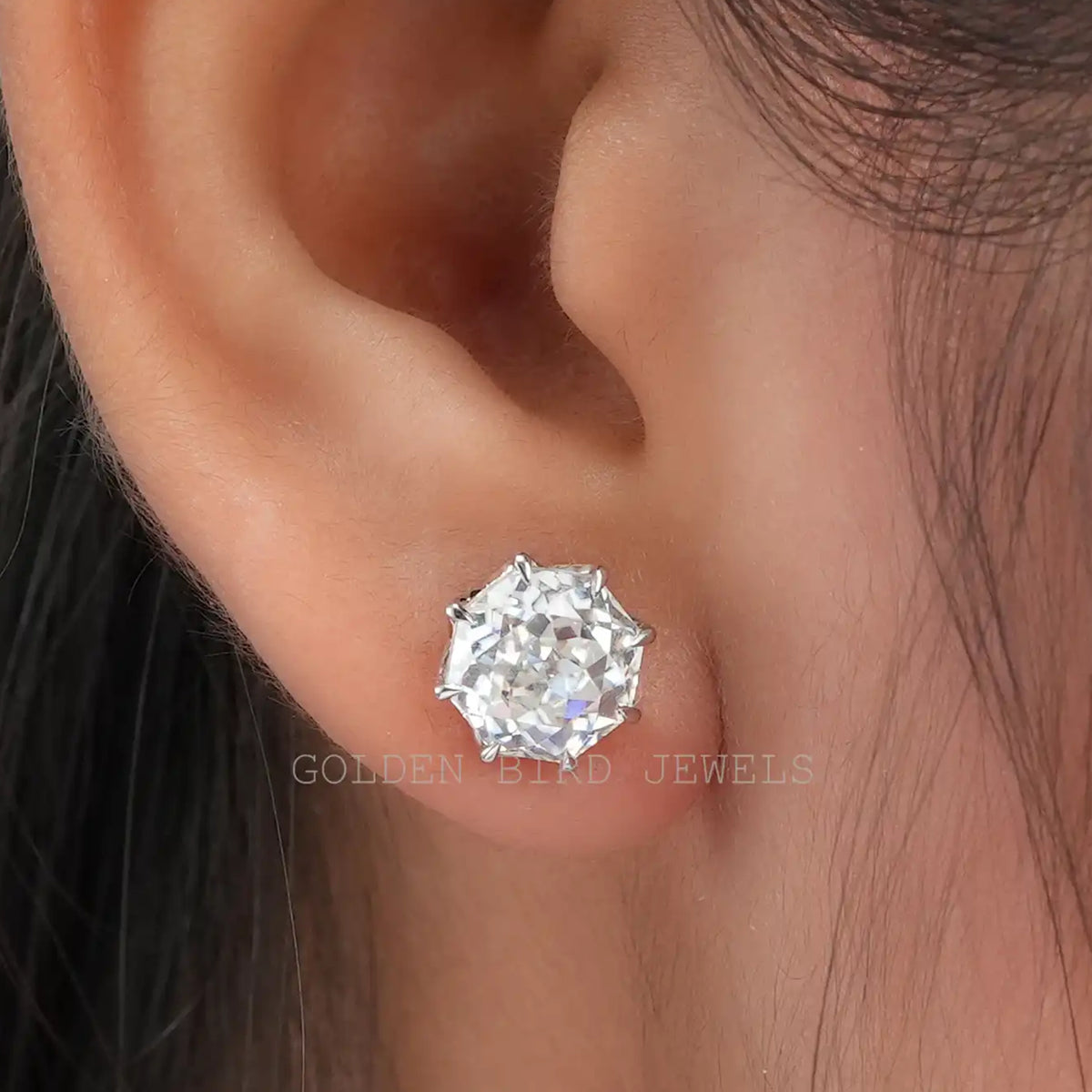 Achteckige Moissanit-Ohrstecker für Damen aus Weißgold