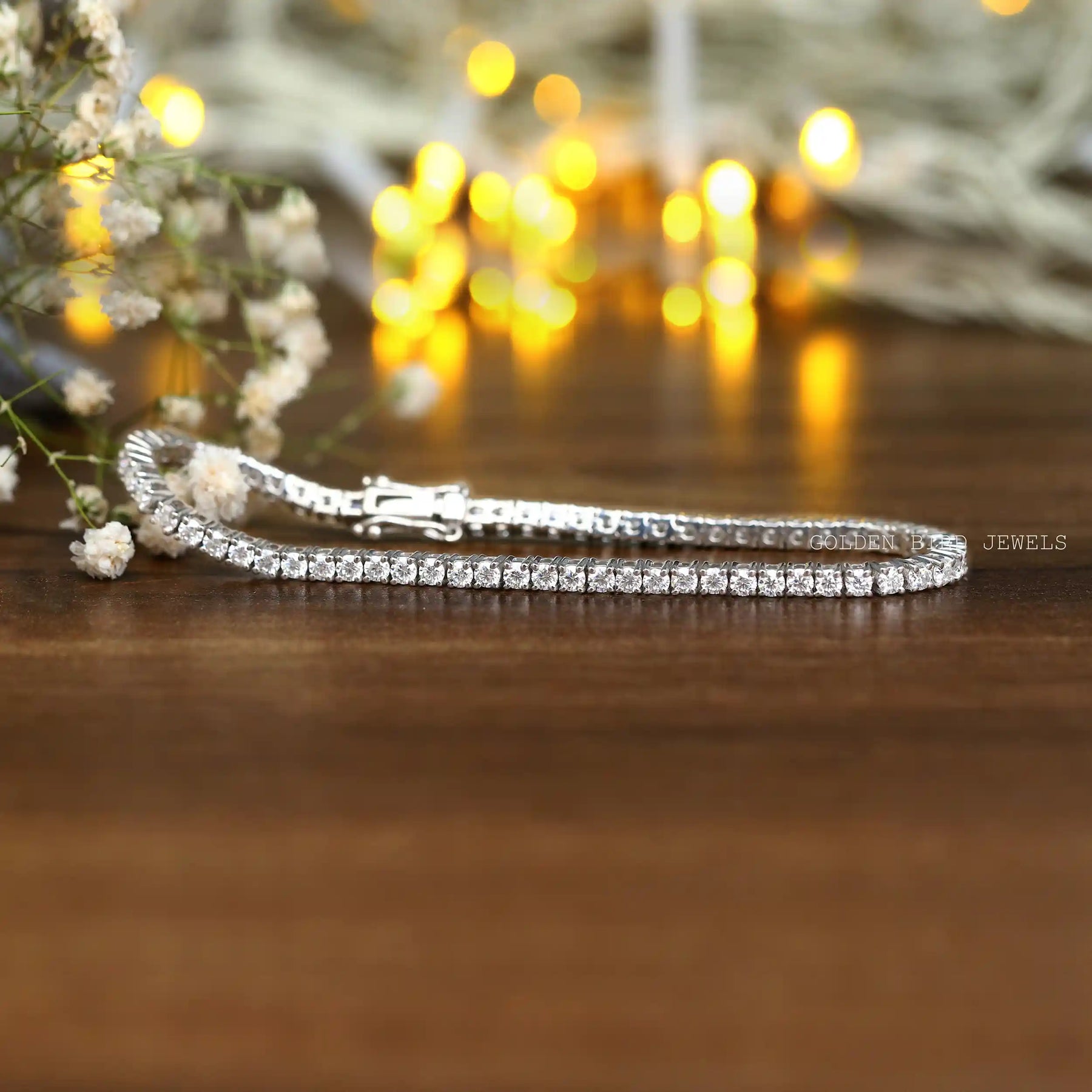 Detailed view of moissanite round cut tennis bracelets