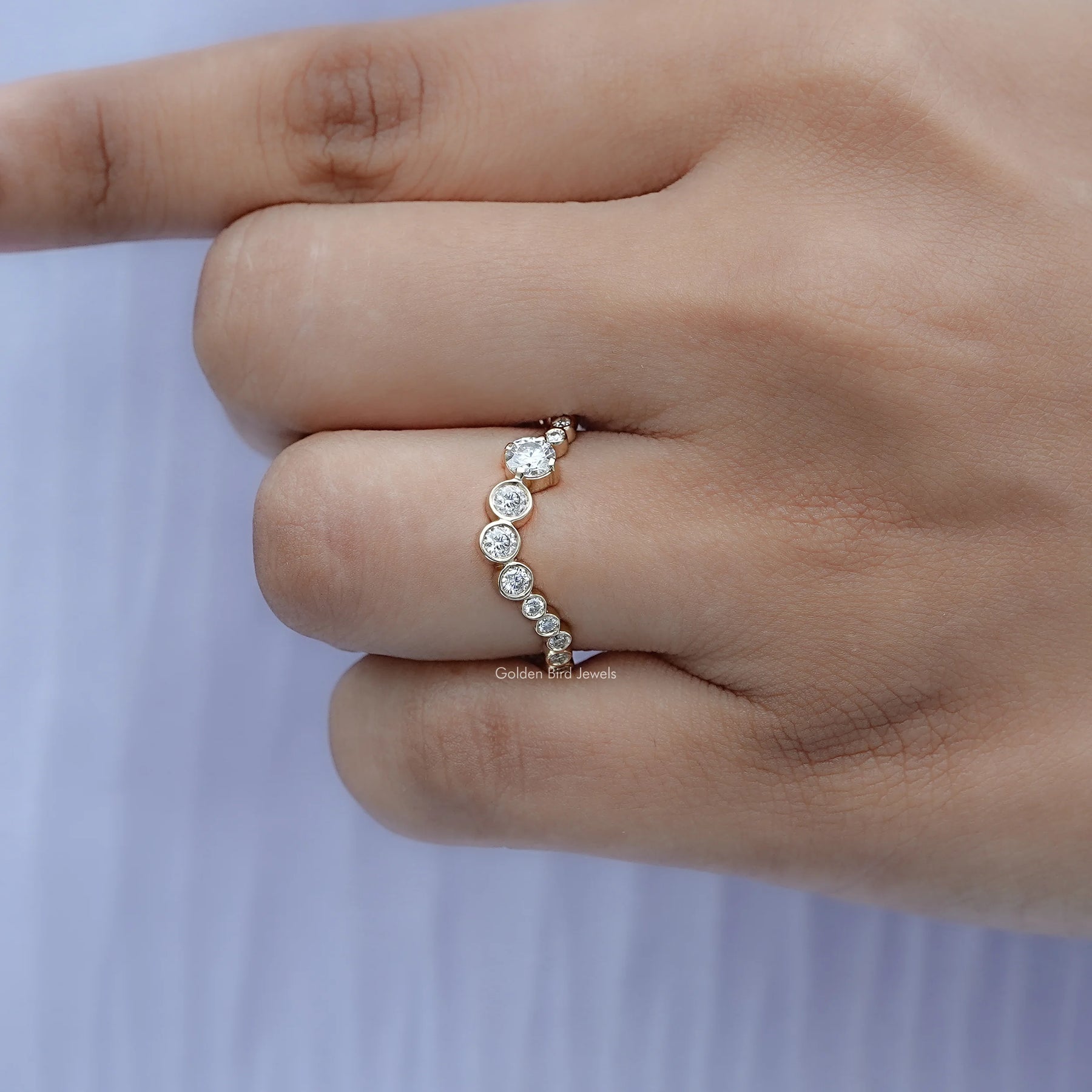 Round Shaped Moissanite Curved Full Eternity Band