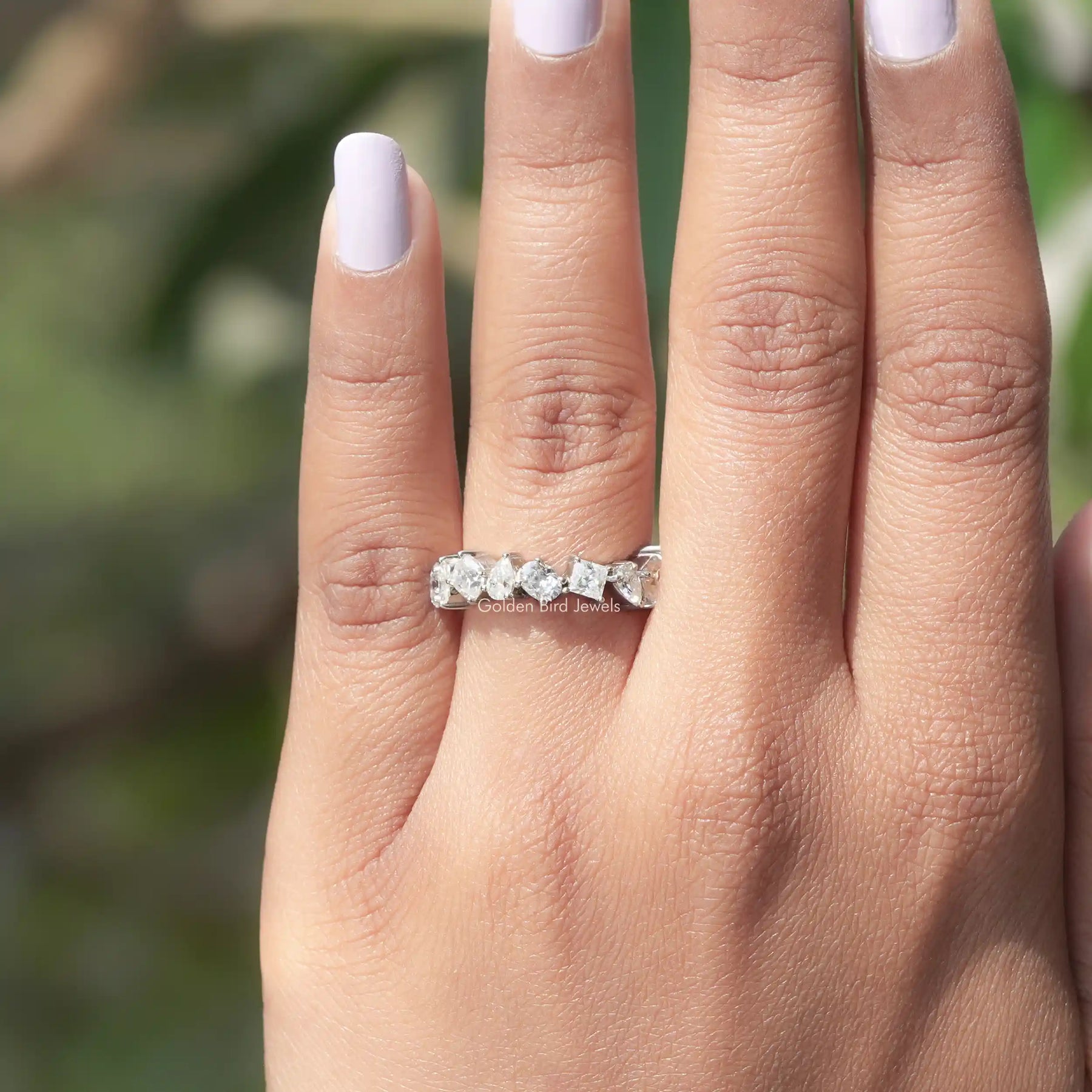 Mehrförmiger Pear-Princess-Moissanit-Eternity-Ring in Birnenform