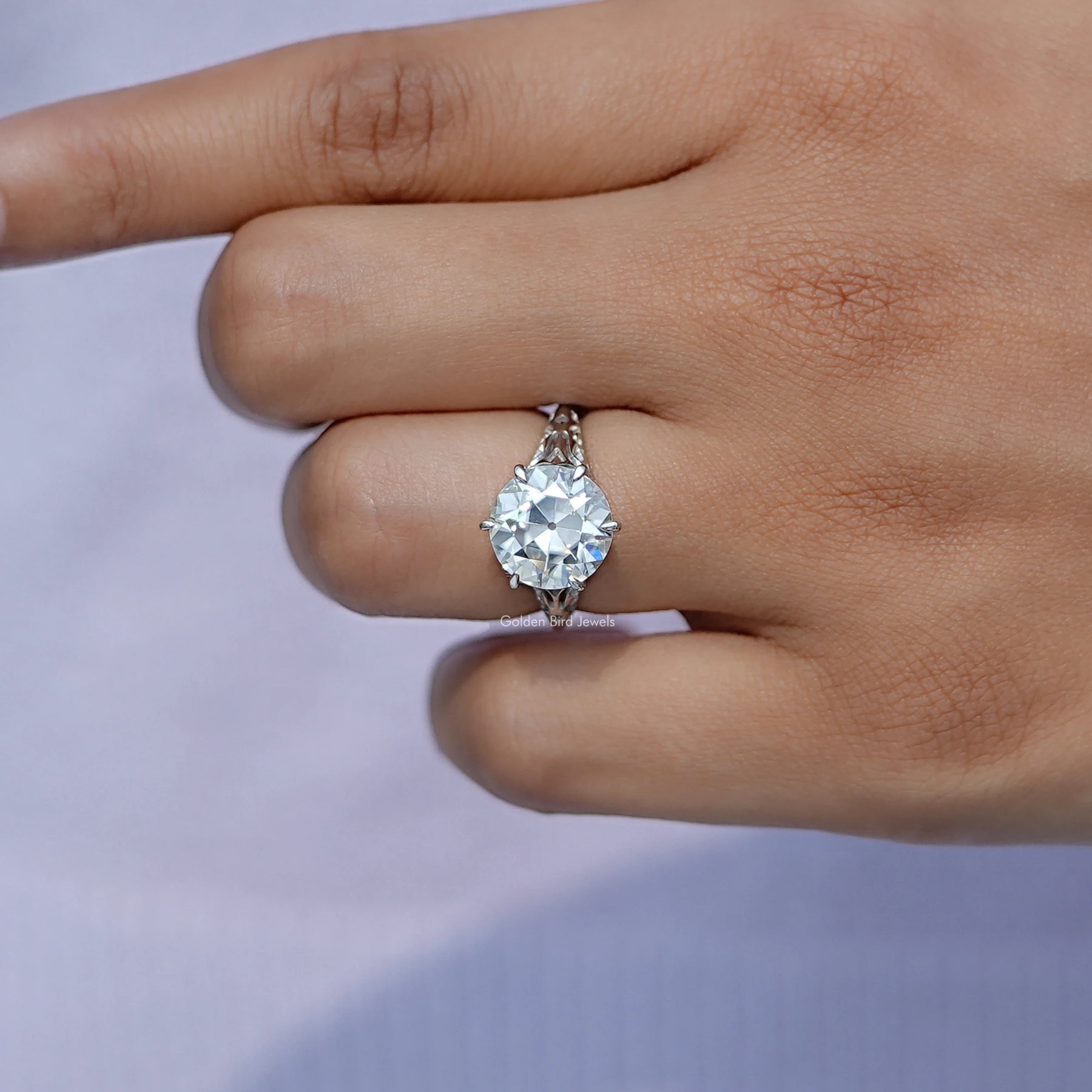 Detailed View of Old European Round Cut Vintage Ring In Yellow Gold