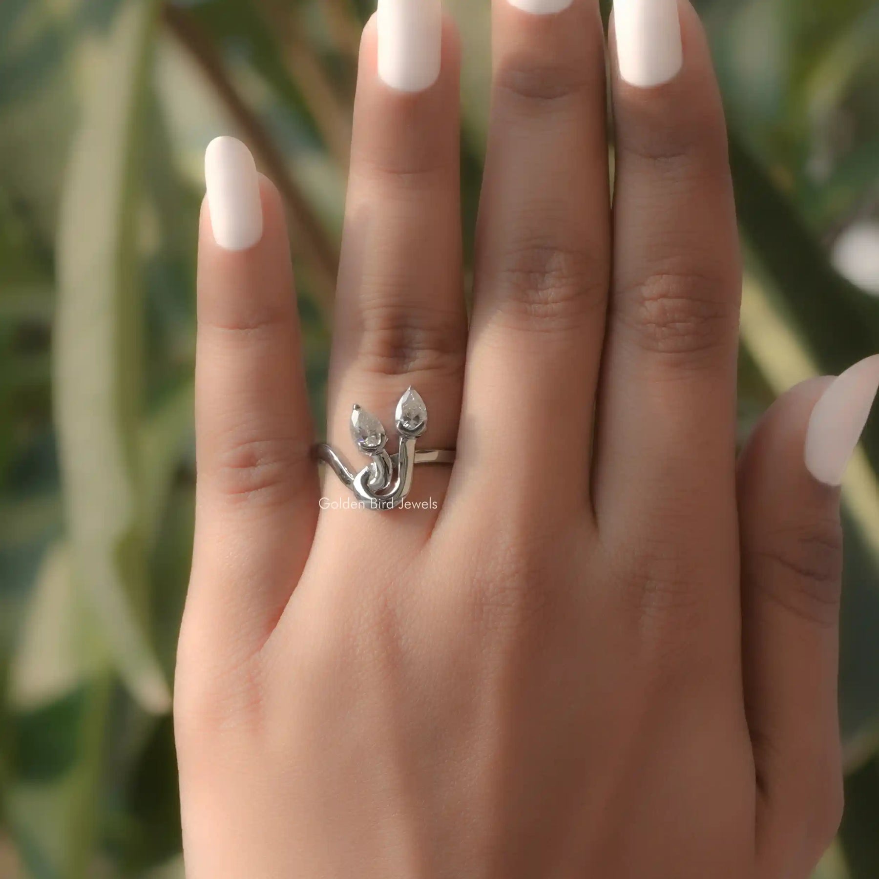 View of Pear Colorless Vintage Style Toi Moi Ring In Finger