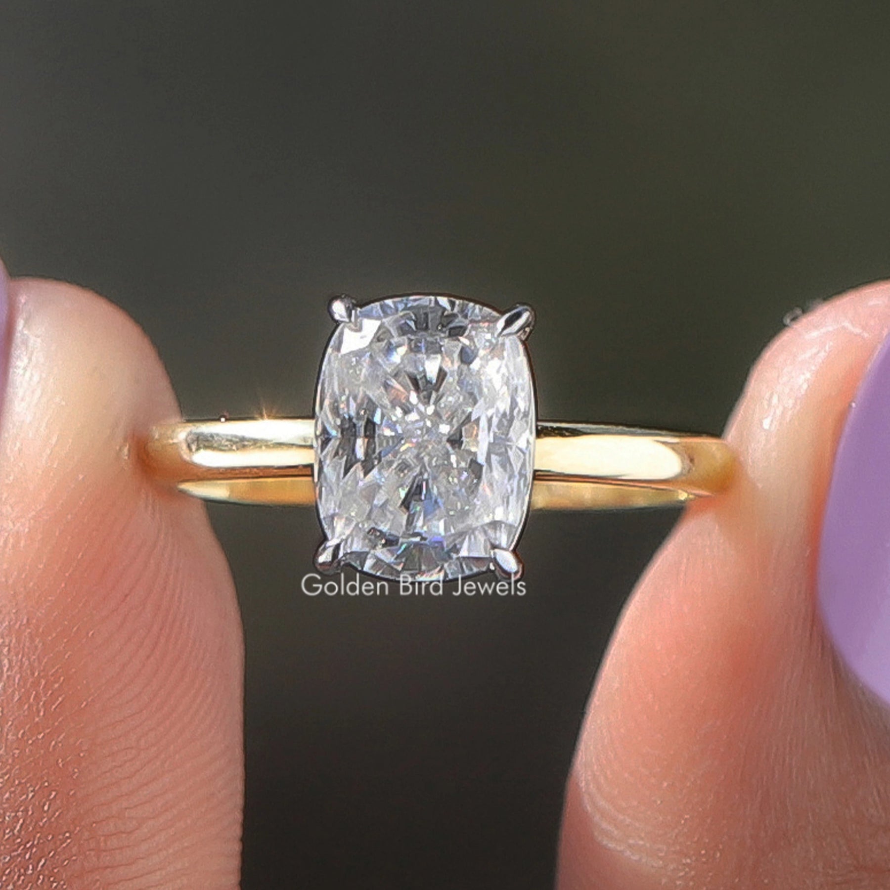 Elongierter Kissen-Schliff Labor-Diamant Solitär-Ring