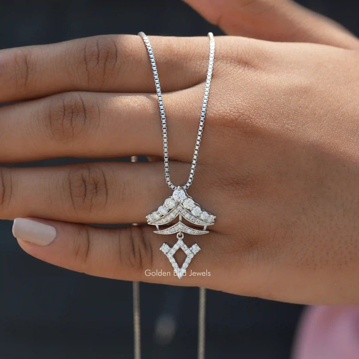 Detailed view of moissanite bridesmaid pendant