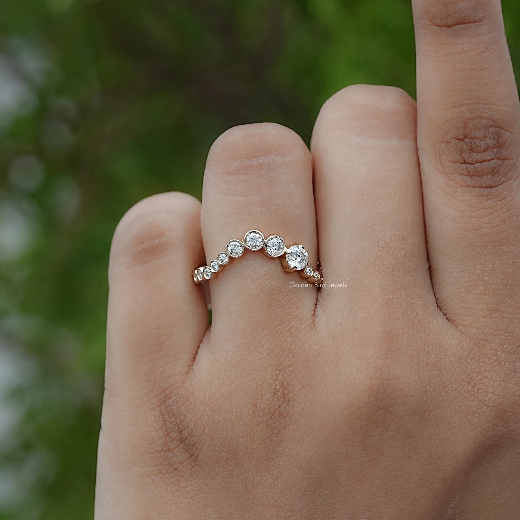 Round Shaped Moissanite Curved Full Eternity Band