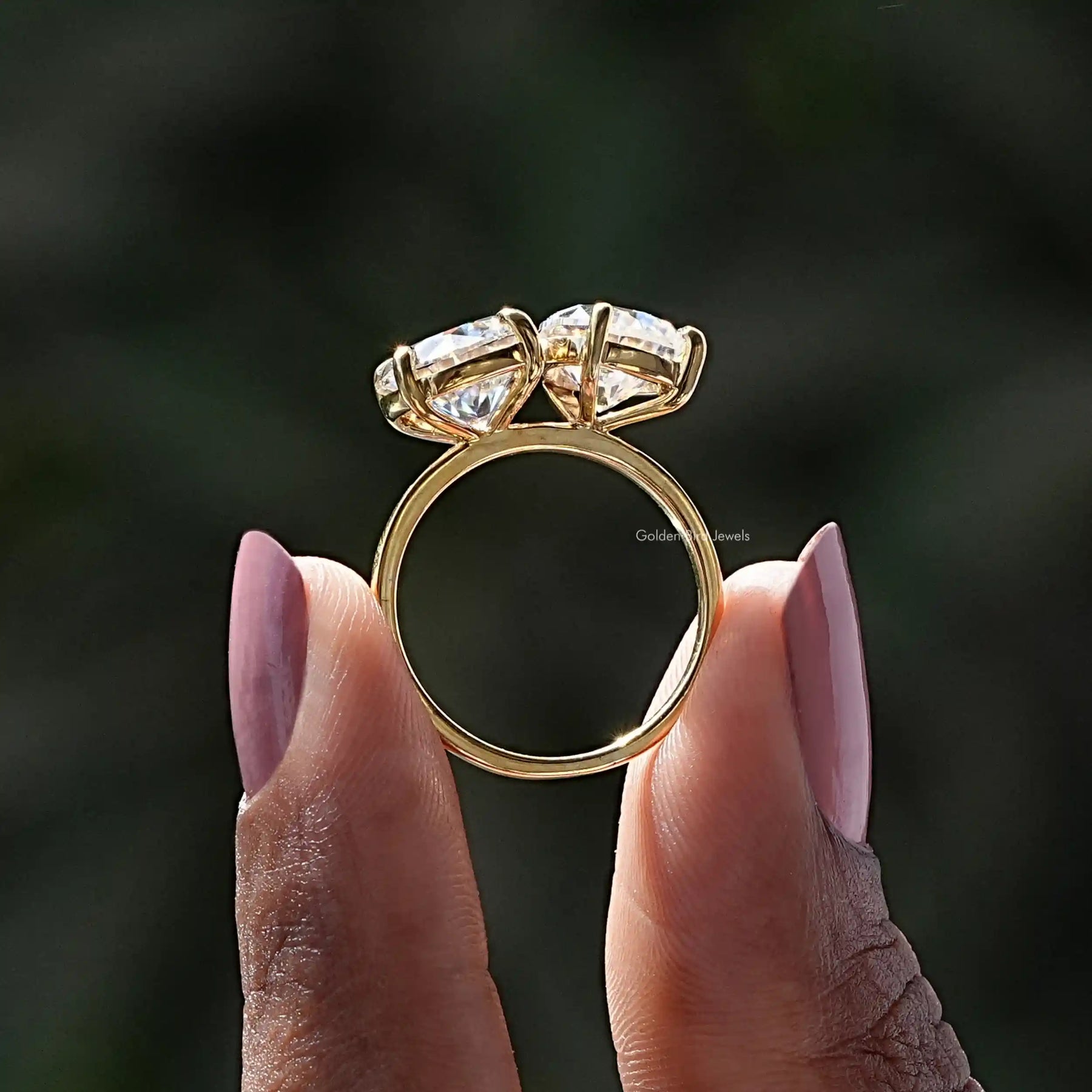 Pear And Round Cut Moissanite Toi Et Moi Ring