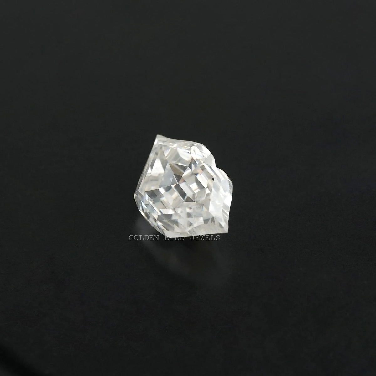 View of Moissanite Antique Cut Lips Stone