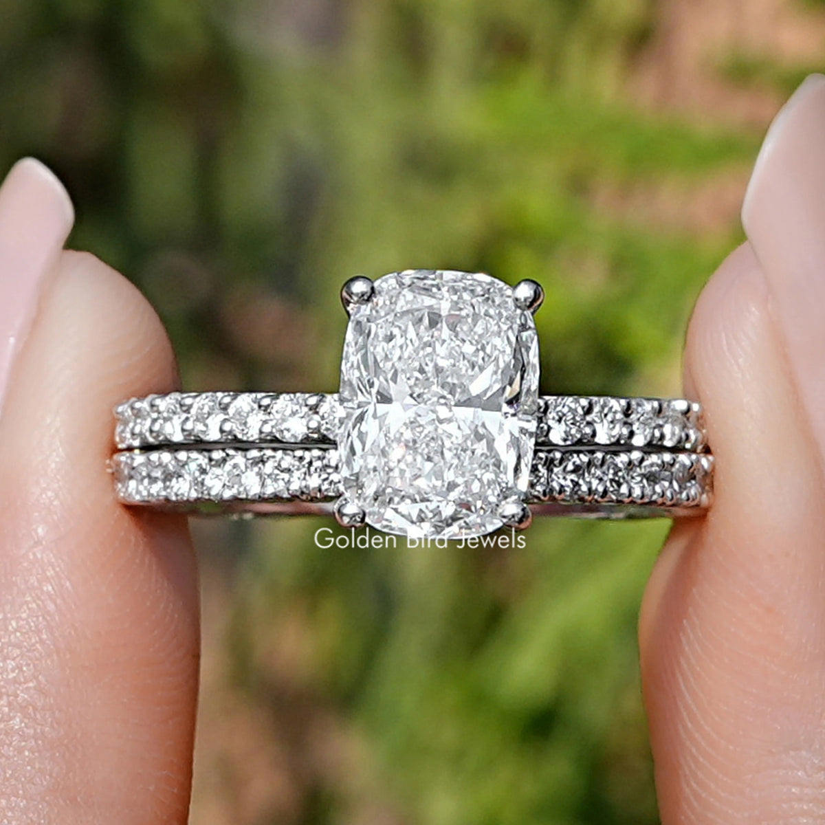 Diamantring im Kissenschliff aus Laborzucht