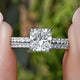 Verlobungsring mit Diamant im Radiant-Schliff