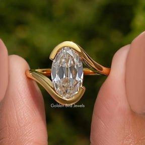 Bypass Old Mine Oval Moissanite Solitaire Ring