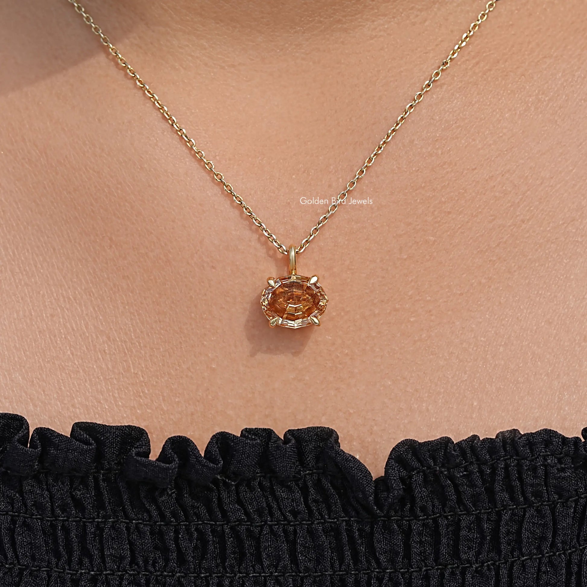 Detailed View Of Step Cut Oval Moissanite Pendant 