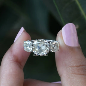 [Moissanite Old Mine Cushion Cut Three Stone Ring]-[Golden Bird Jewels]