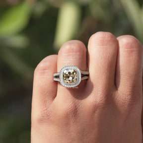 [Brown old mine cushion cut moissanite ring]-[Golden Bird Jewels]