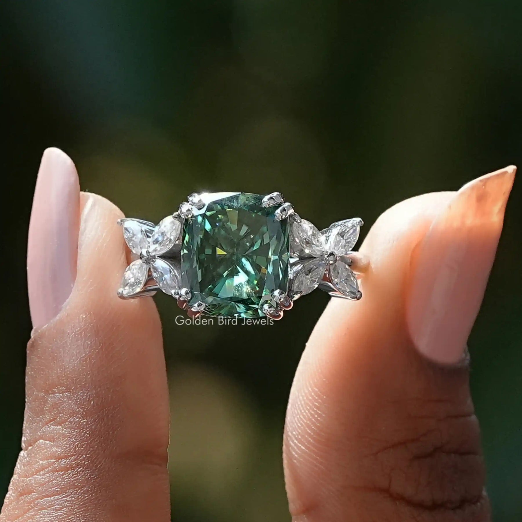 [Dark Green Cushion Cut Moissanite Ring]-[Golden Bird Jewels]