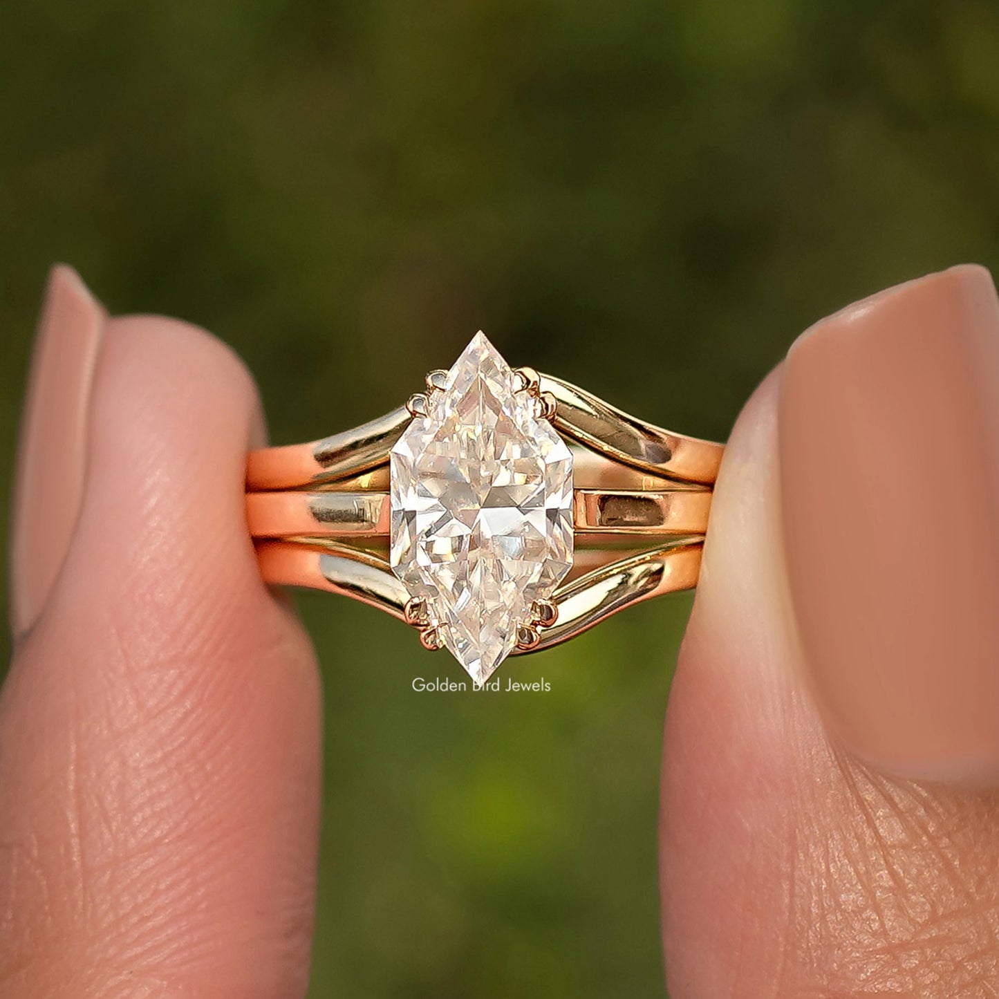 Dutch Marquise Moissanite Engagement Ring Set