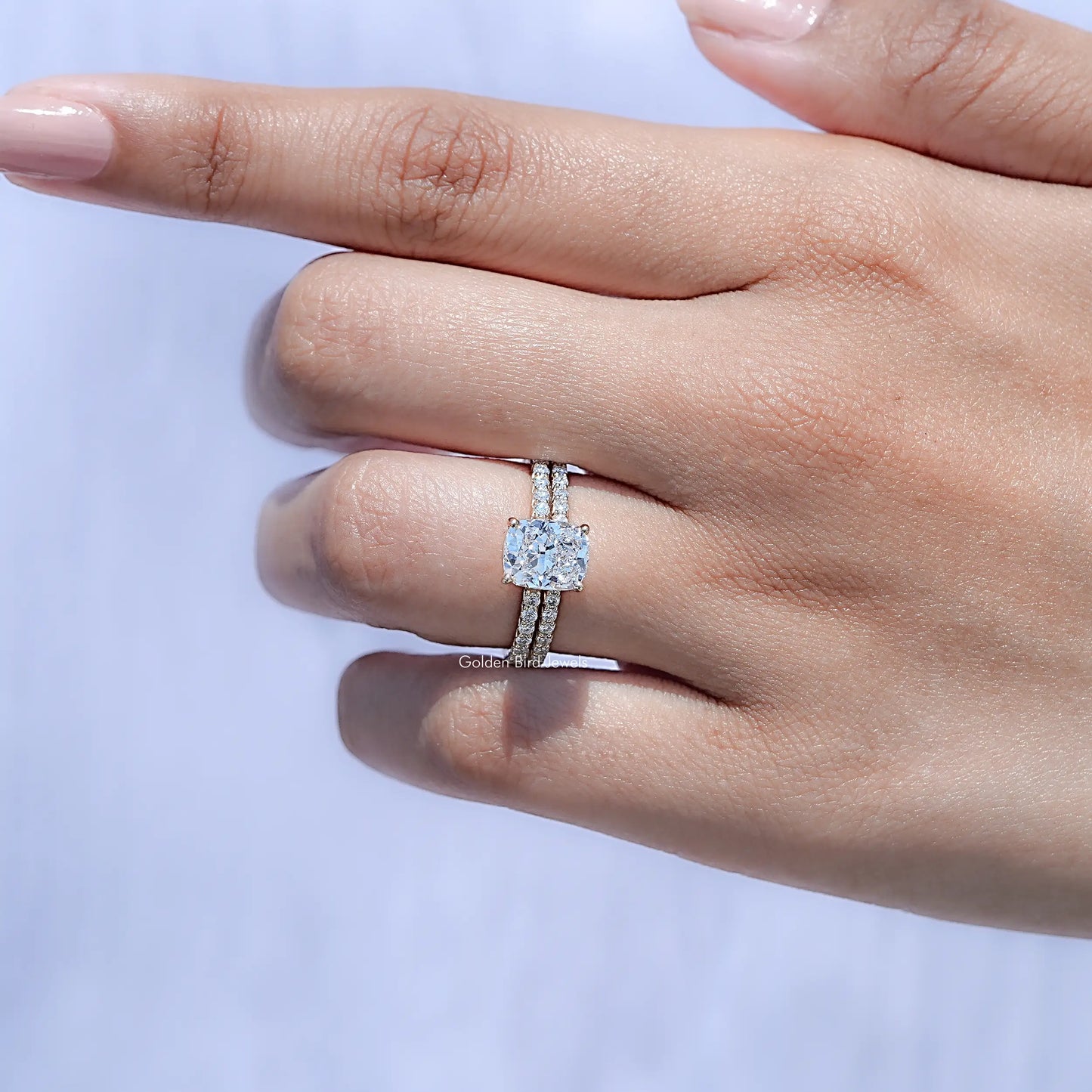 Diamantring im Kissenschliff aus Laborzucht
