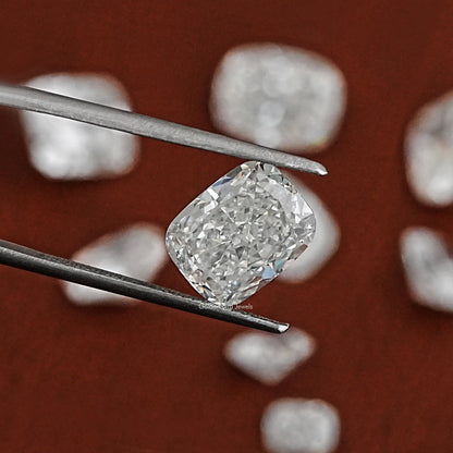 Twijer hold In Elongated Cushion Cut Loose Lab Grown Diamond
