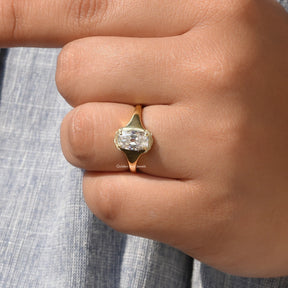 Kissenschliff Moissanit Verlobungsring mit Old Mine