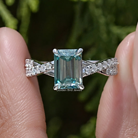 Emerald Cut Moissanite Gemstone Twisted Wedding Ring