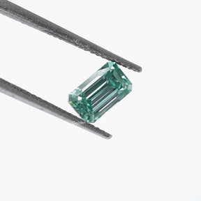 [Front view of emerald cut loose moissanite made of vs clarity]-[Golden Bird Jewels]