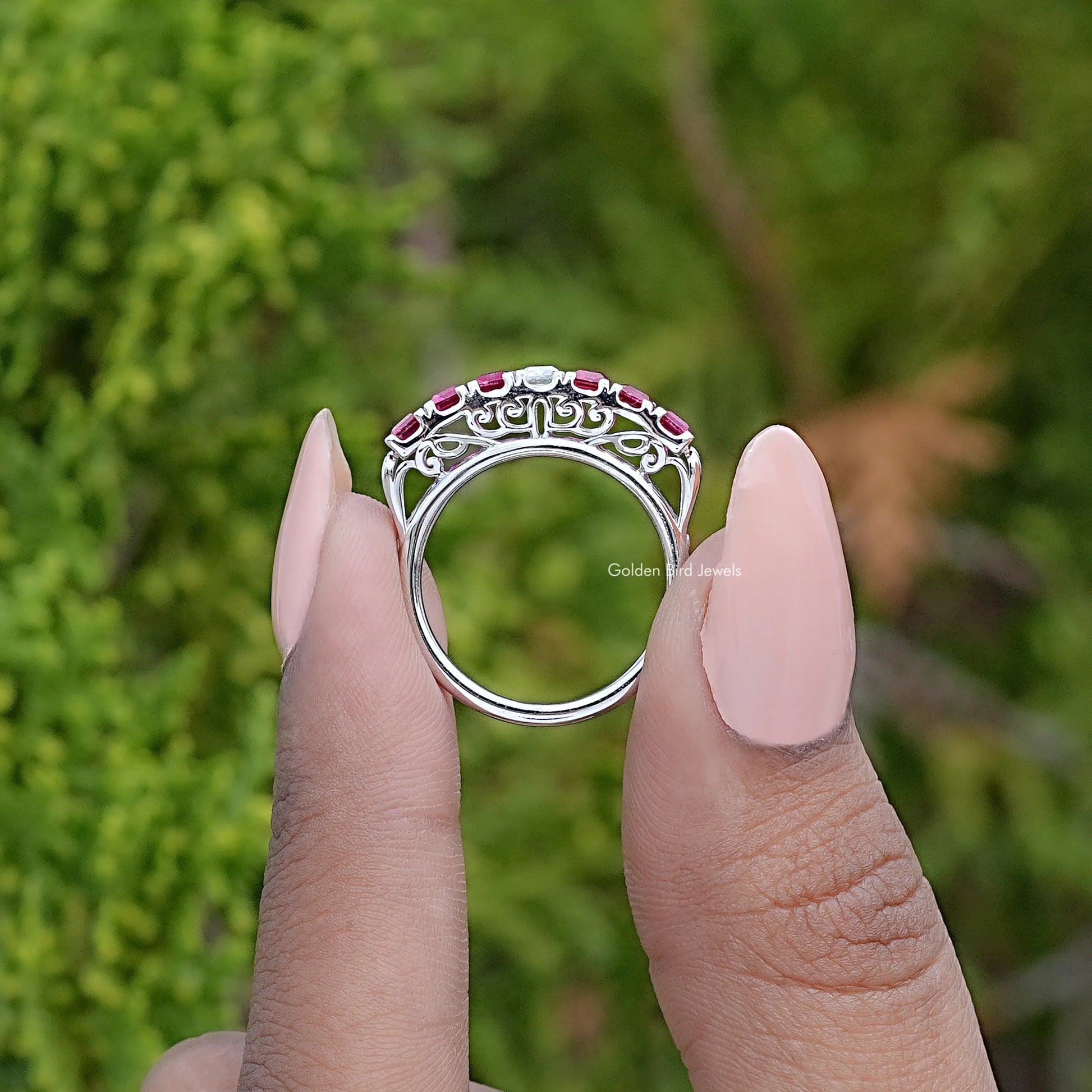 Back View Of Emerald Gemstone Seven Stone Band
