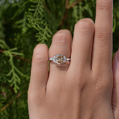 Oval Moissanite Gemstone Leaves Side Stone Wedding Ring