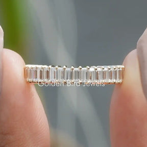 Halber Eternity-Ring mit Moissanit im Baguetteschliff