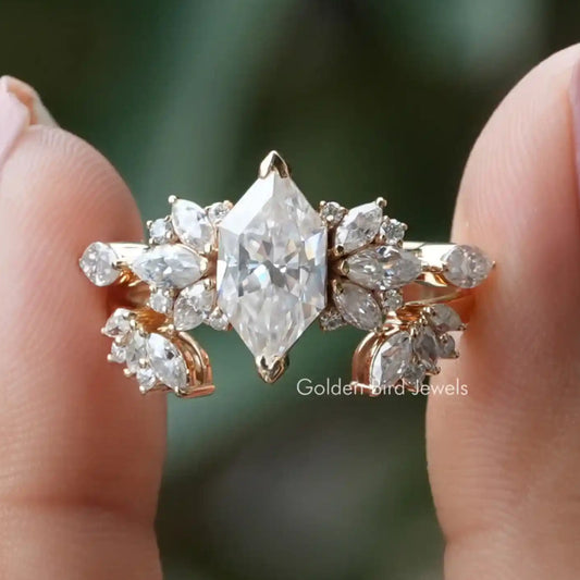 Niederländisches Moissanit-Ringset im Marquiseschliff