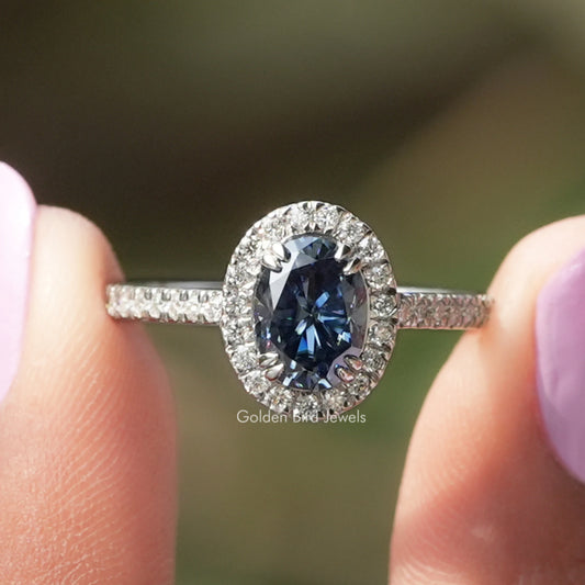 Saphir blauer Ovaler Schnitt Halo-Verlobungs Ring