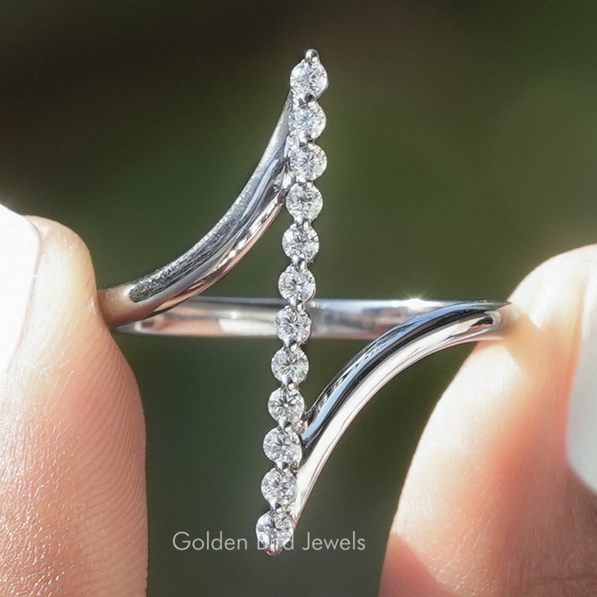 Round Cut Lab Diamond Vertical Bar Bypass Ring