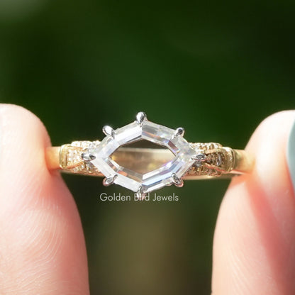 Stufen Schliff Marquise Versteckter Halo Moissanit Ring