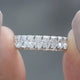 Jubiläumsring mit im Radiantschliff gezüchteten Diamanten