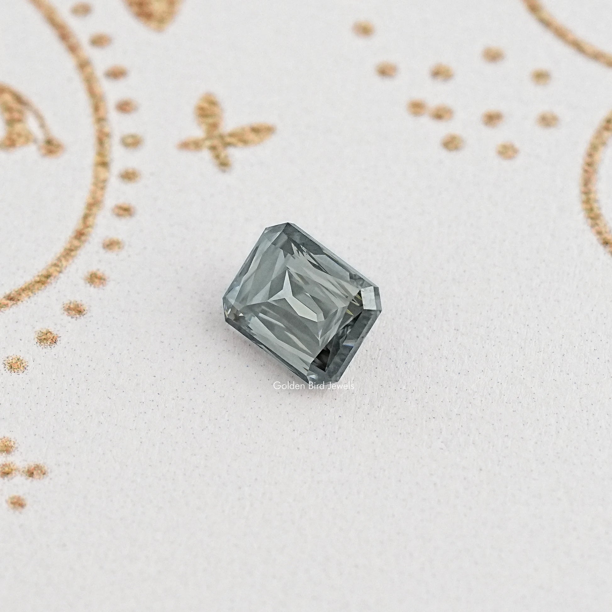 Display View of Criss Cut Moissanite 