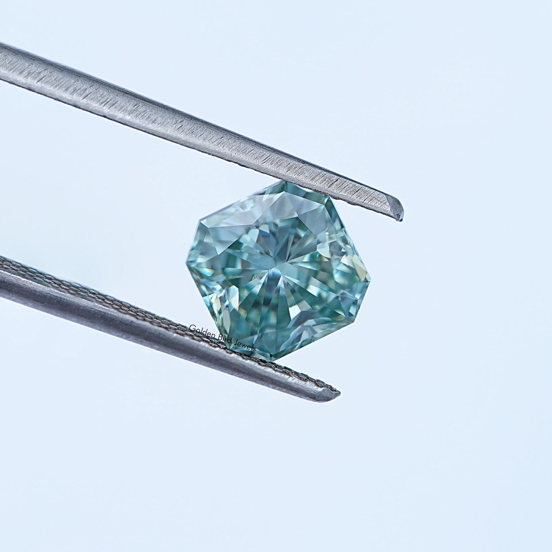 [Green Radiant Cut Loose Stone]-[Golden Bird Jewels]