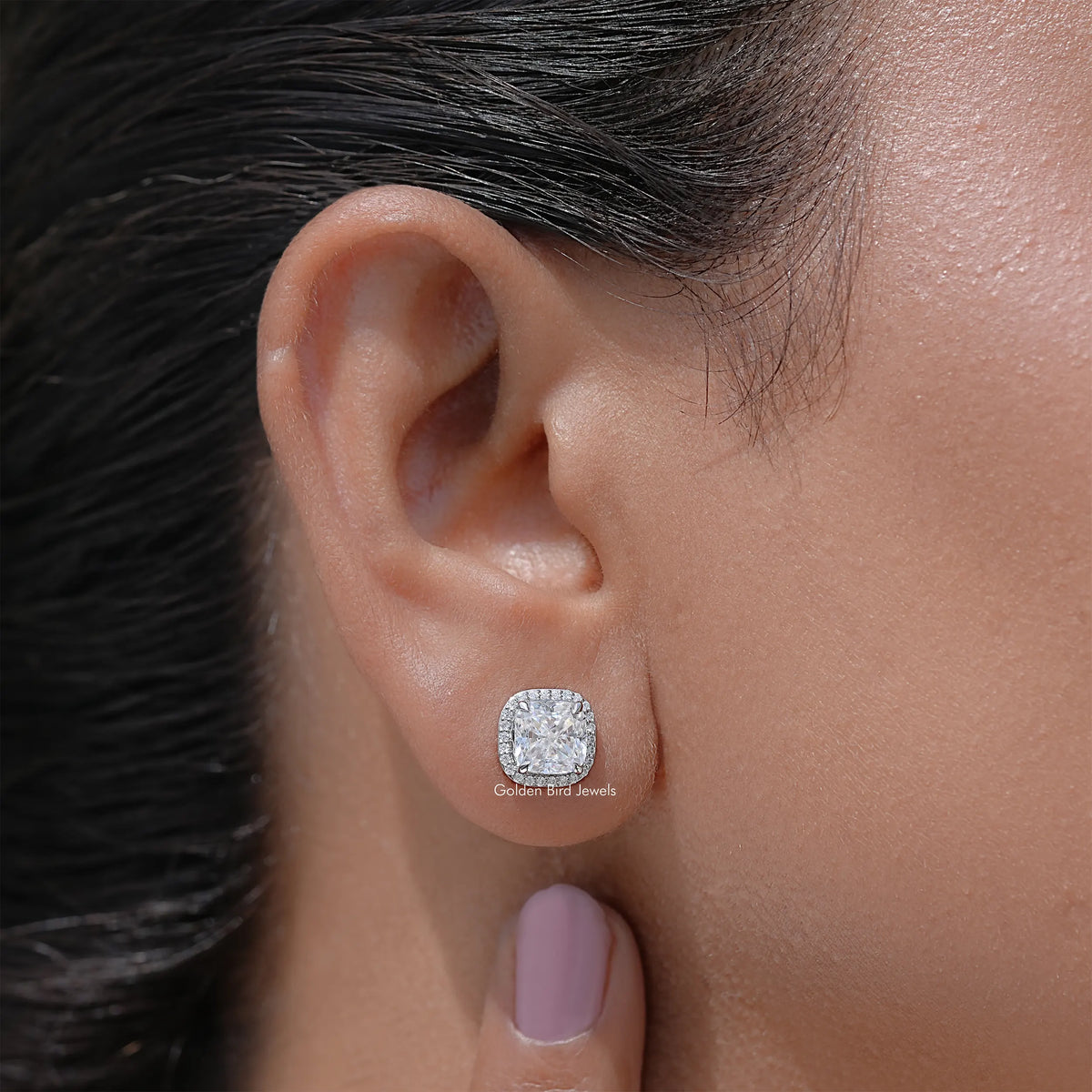 Kissen-Brillantschliff Moissanit Halo Ohrstecker