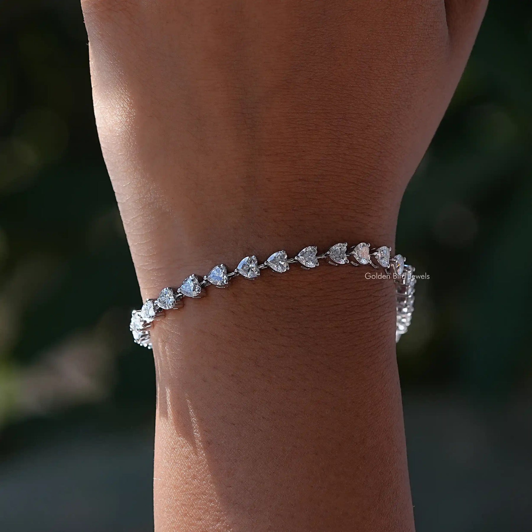 [White Gold Heart Shaped Moissanite Tennis Bracelet]-[Golden Bird Jewels]