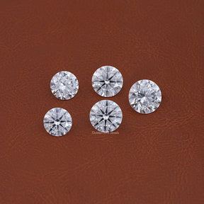 Front View Of Round Cut Lab Loose Diamond 
