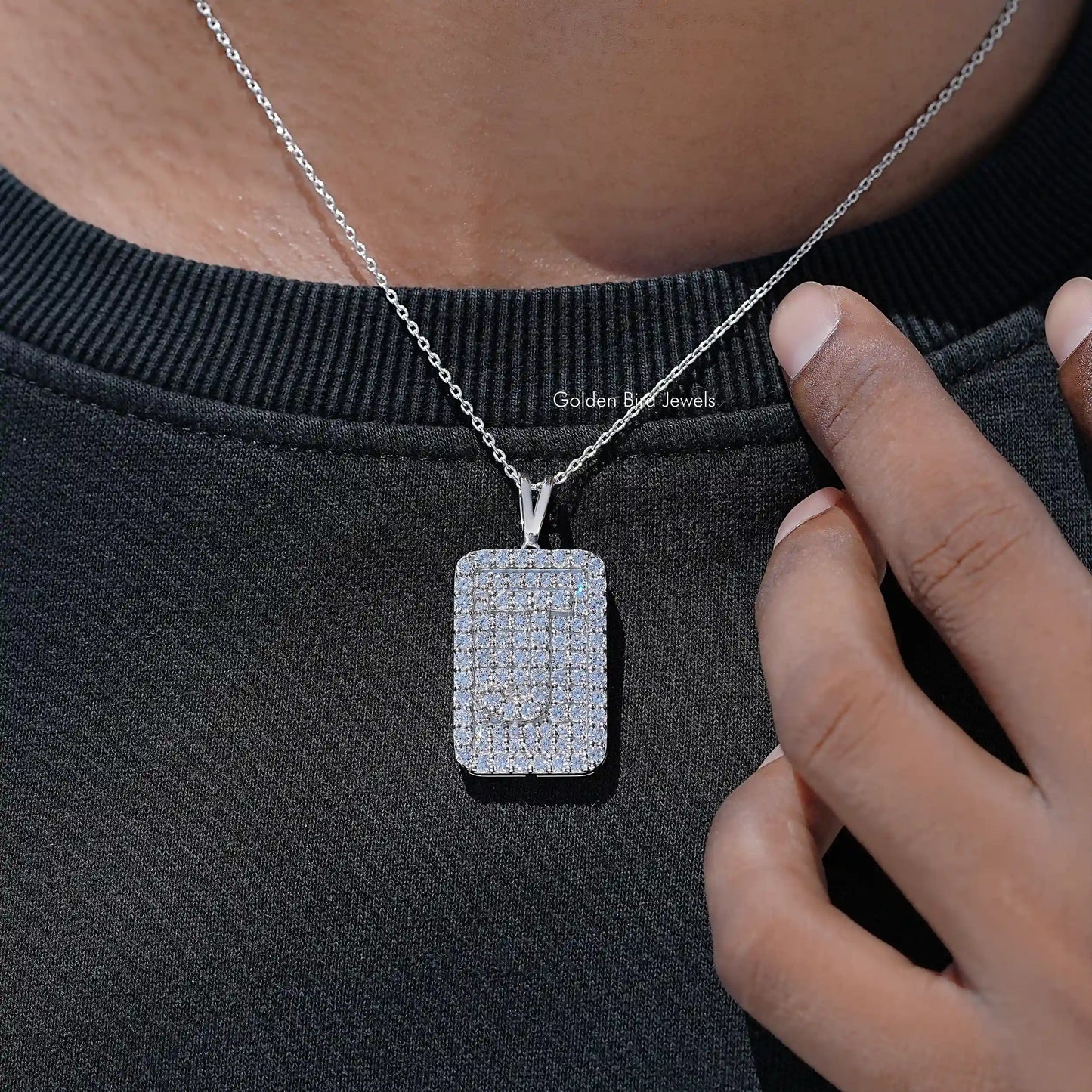 Runder Labor-Diamant Buchstabe-Anhänger, individuell gestaltet