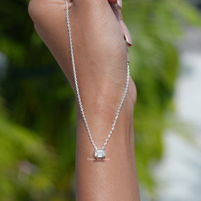 [Lab Diamond Emerald Solitaire Pendant]-[Golden Bird Jewels]