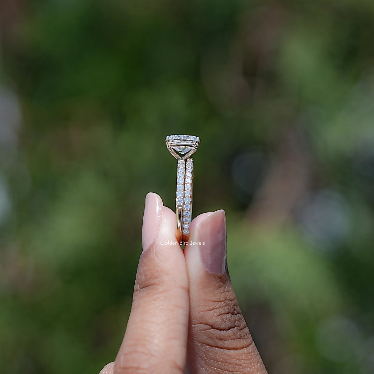 Diamantring im Kissenschliff aus Laborzucht