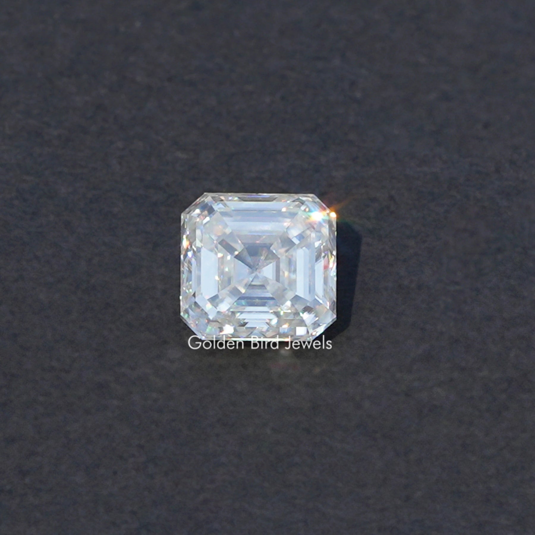 1,85 Karat farbloser Asscher Moissanit loser Stein