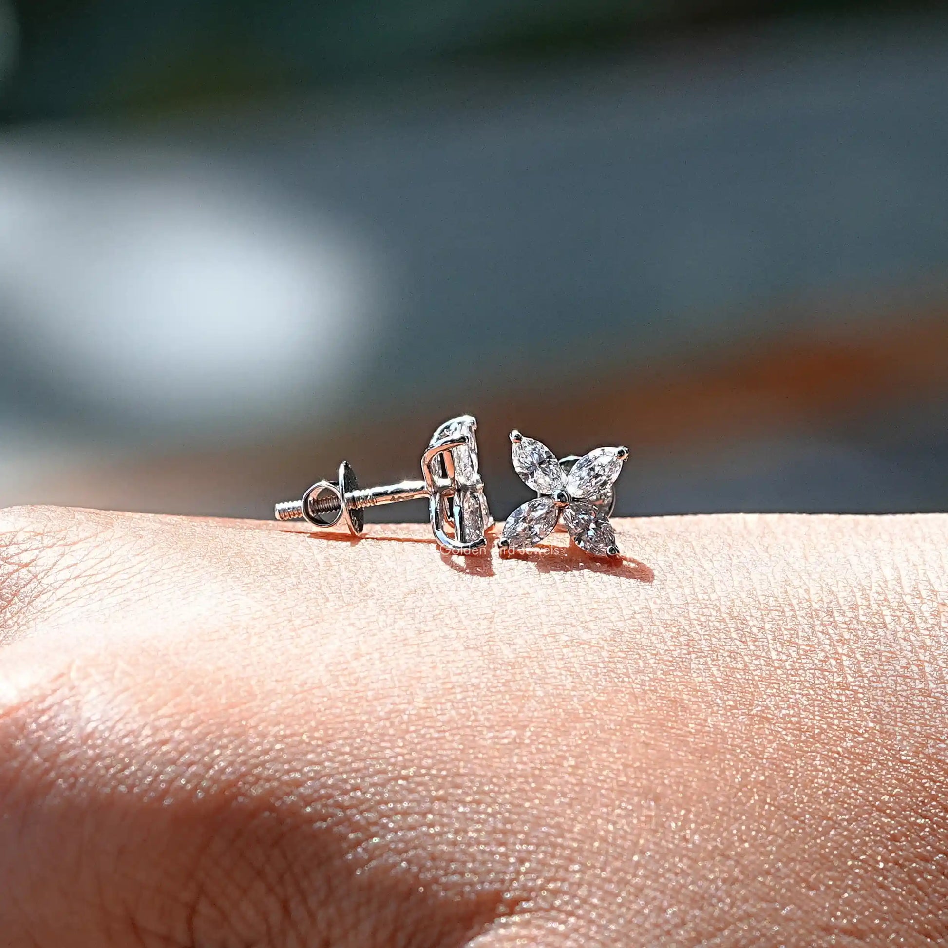 Front And Back Side View Of solitaire stud earrings crafted in lab diamonds  