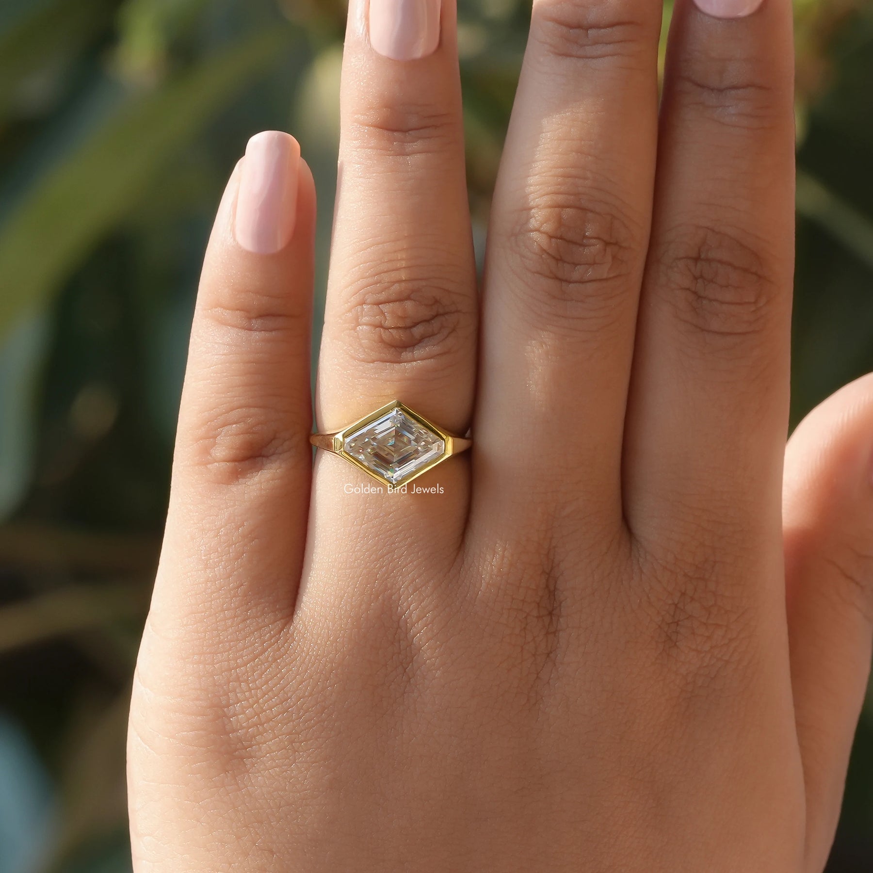 [Bezel Set Modified Lozenge Cut Moissanite Solitaire Ring]-[Golden Bird Jewels]