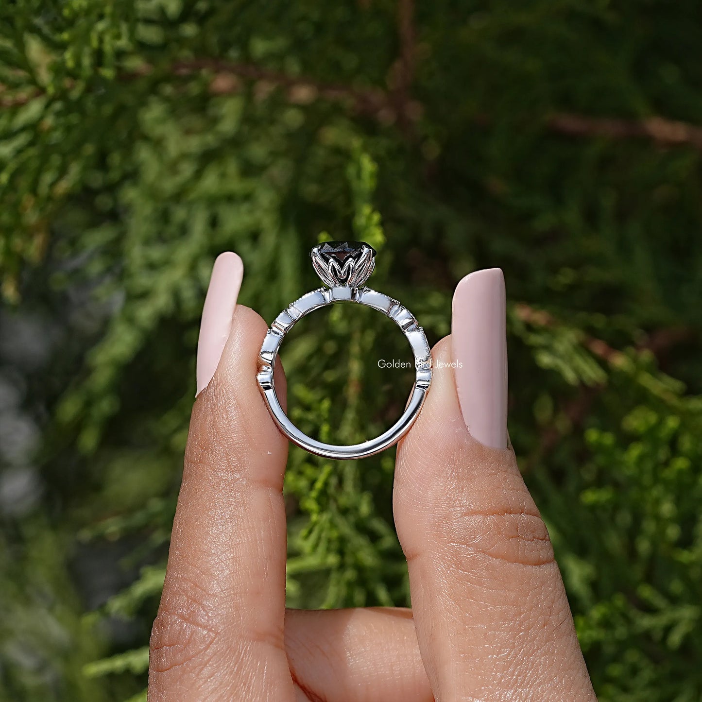Round Cut Moissanite Gemstone Engagement Ring