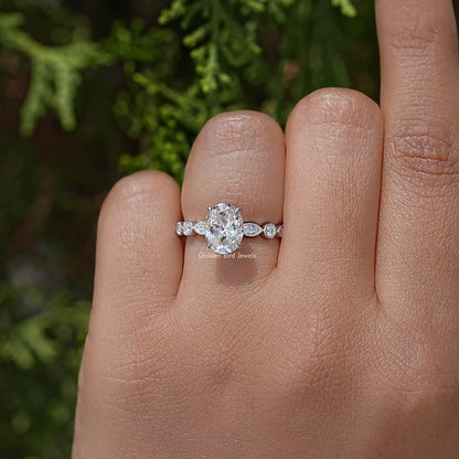 Oval Cut Moissanite Gemstone Engagement Ring