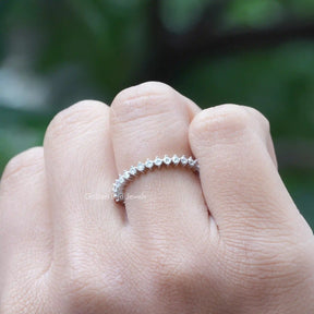 [Colorless Round Cut Moissanite Wedding Band In Whitr Gold]-[Golden Bird Jewels]