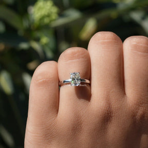 [Solitaire Cushion Cut Moissanite Ring]-[Golden Bird Jewels]